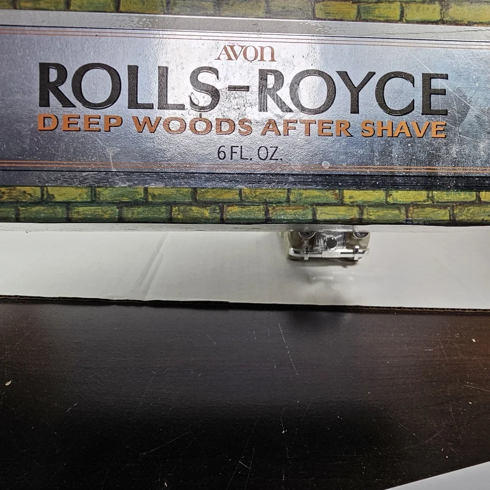 Avon Classic Rolls-Royce Car. Shaped Bottle.